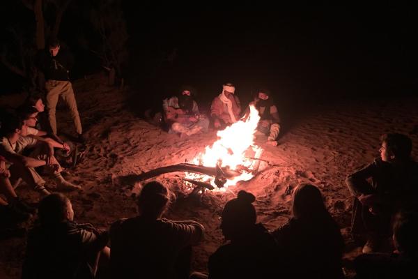 Jour 2 : Erg Bousnina – Dunes d’Erg Zahar (les Dunes Hurlantes)